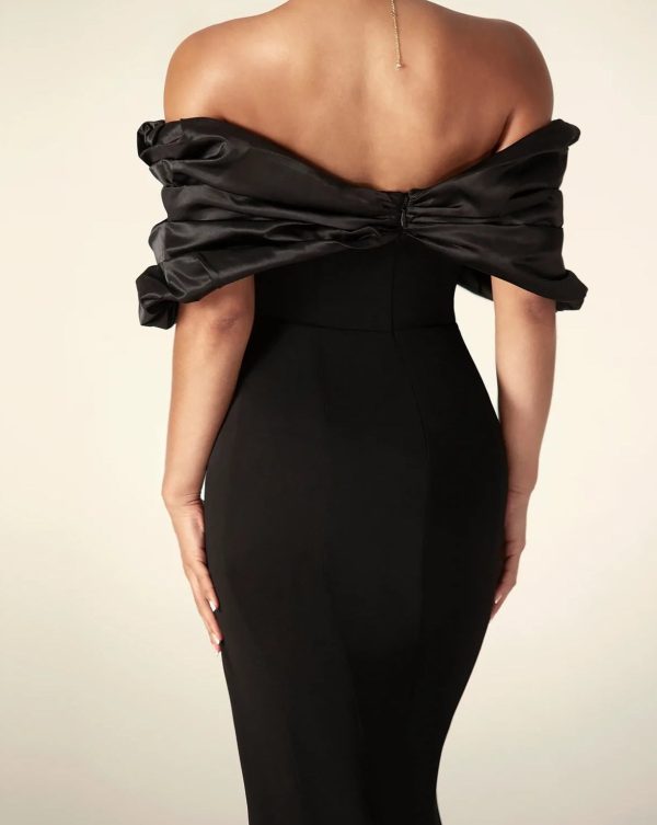 Women's Off-shoulder Split Ruffle Hip Dress